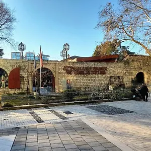 Apartahotel Castel, Tirana