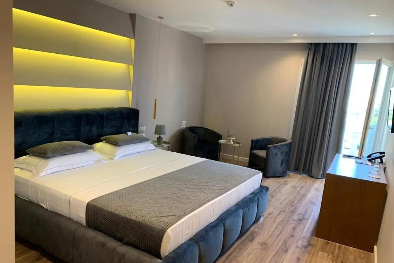 Light Hotel Tirana